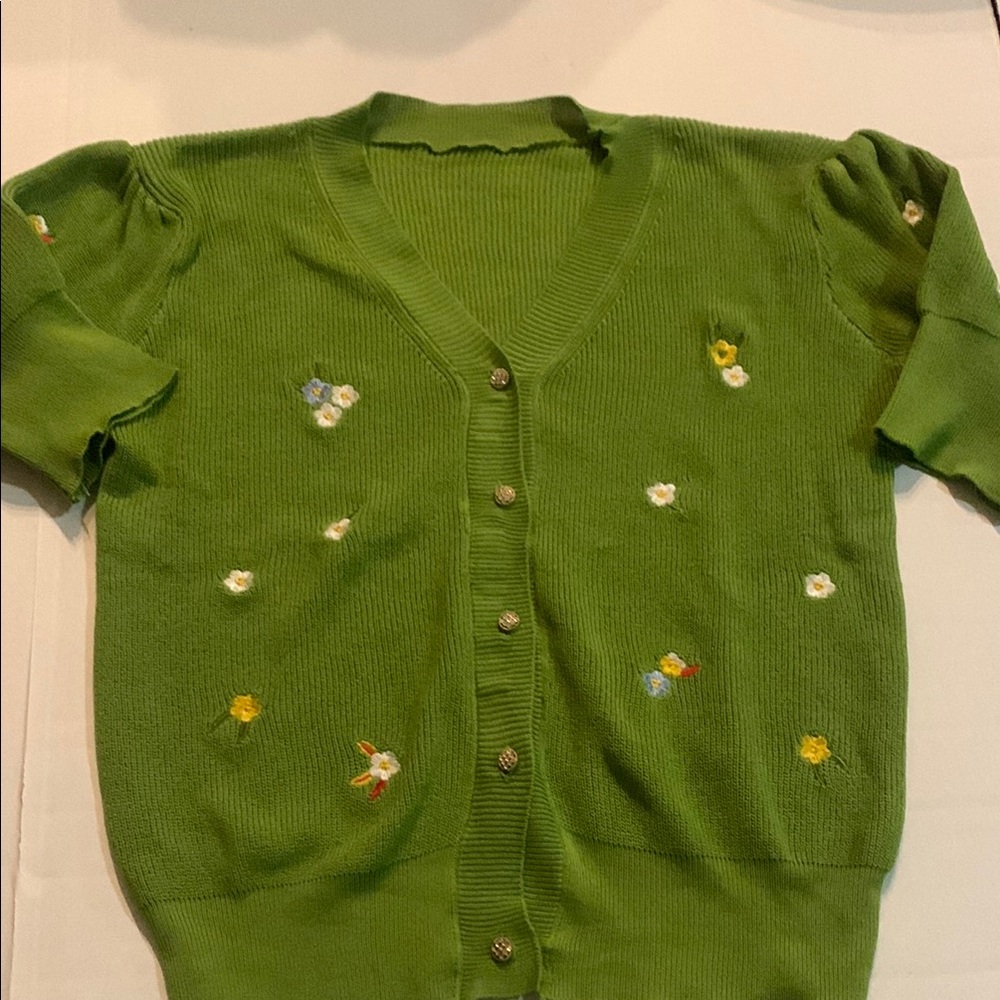 Green Floral Embroidered Women's Sweater